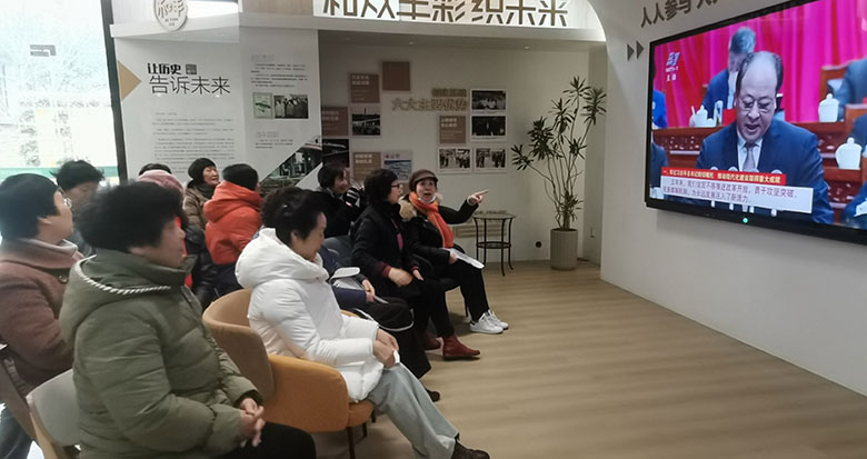 寧波各地干部群眾收聽收看黨代會開幕盛況